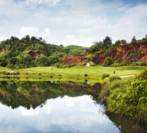 red-mountain-golf-club-feature